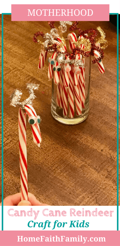 This candy cane reindeer craft for kids is the perfect Christmas craft project. Enjoy creating these reindeer as you give them as gifts (or keep a few for your hot chocolate). Click to grab these easy instructions. #holidaycrafts #kidscrafts #christmas 