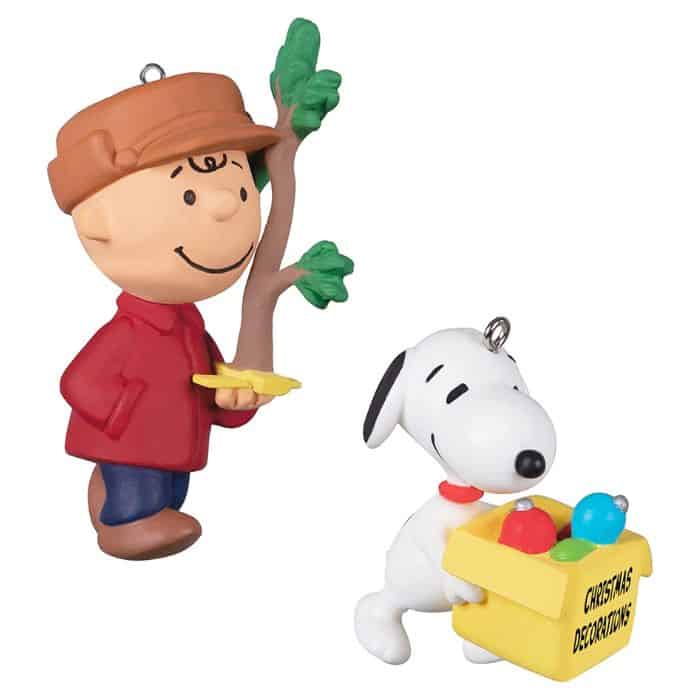 Charlie Brown and Snoopy Christmas ornament. 