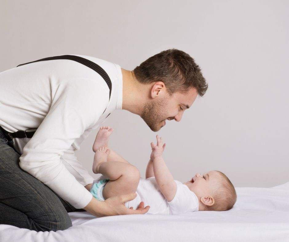 This list of gifts for new dads is a way to remember our husbands and sons at such an important time in their lives. From first-time dads to funny gift ideas, this manly gift list is perfect for your new dad.