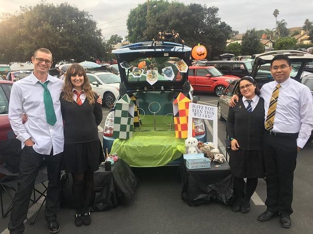 Harry potter quidditch trunk or treat idea