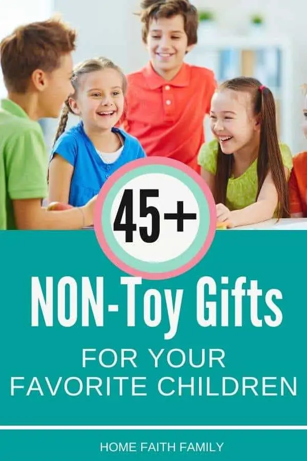 ARE YOU SEARCHING FOR THE PERFECT NON-TOY GIFT IDEAS FOR YOUR KIDS? WHETHER IT'S ADORABLE CLOTHES, CRAFT SUPPLIES, OR SCIENCE EXPERIMENTS, THERE IS A GIFT FOR EVERYONE ON YOUR LIST THIS YEAR! (EVEN FOR THE TODDLER WHO HAS EVERYTHING). #gifts #nontoys #giftguide #giftideas