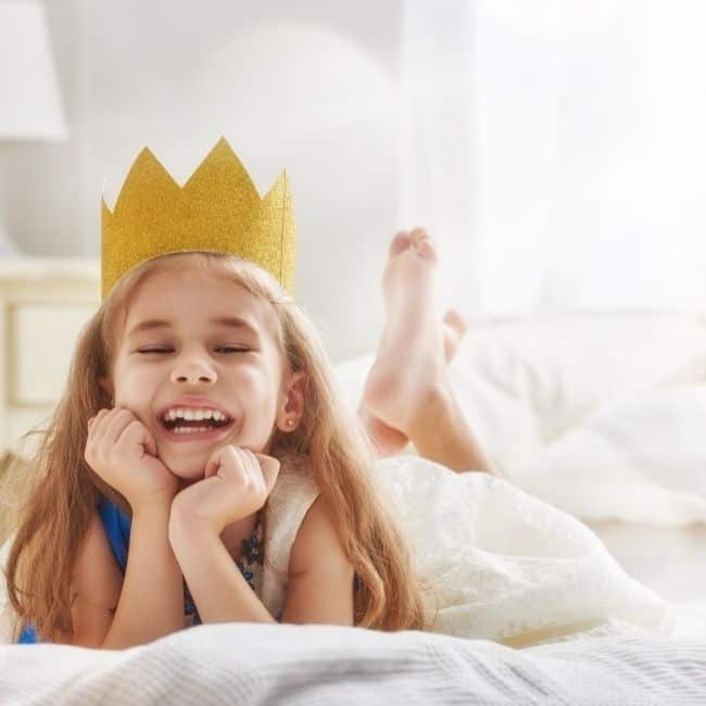 little girl with princess crown; characteristics of esther in the bible