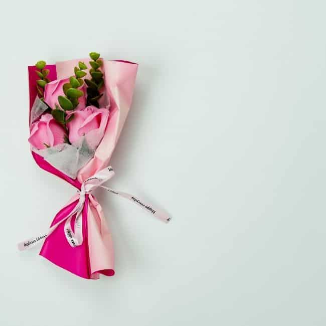 A bouquet of pink flowers. How to say happy mother's day to someone who has lost a child.